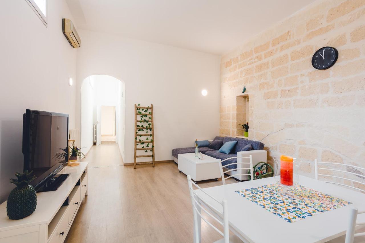 Convivo Apartment Palazzo Galateo Lecce Exteriör bild