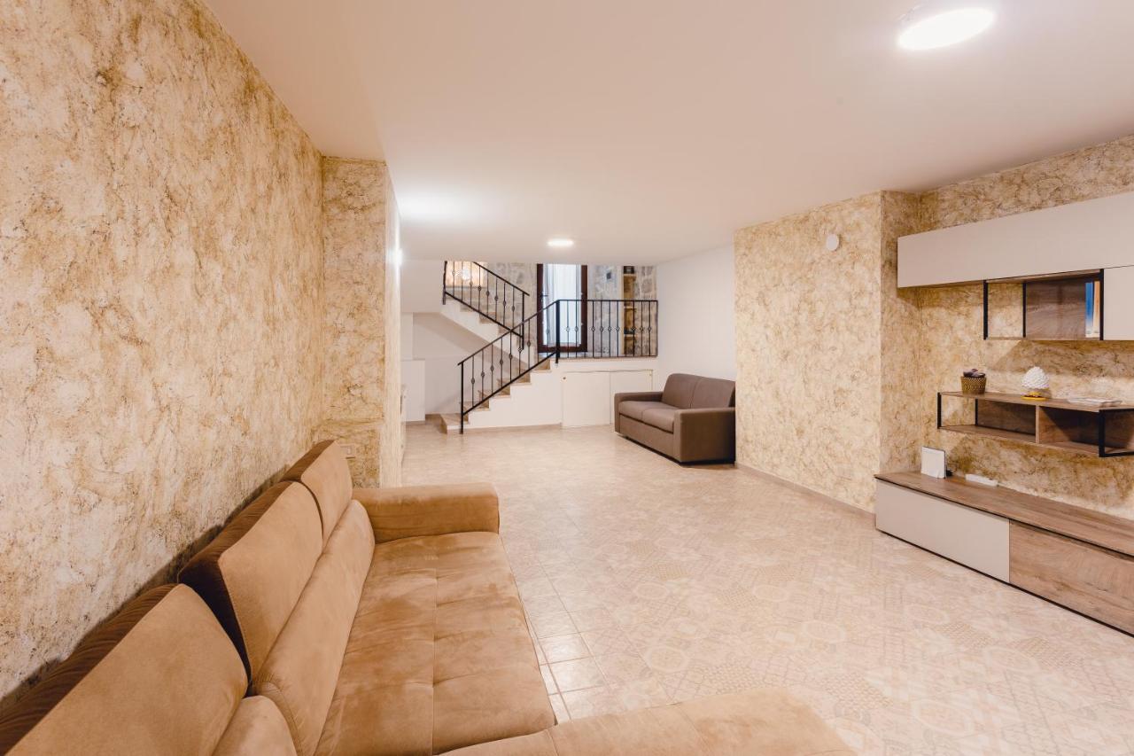 Convivo Apartment Palazzo Galateo Lecce Exteriör bild