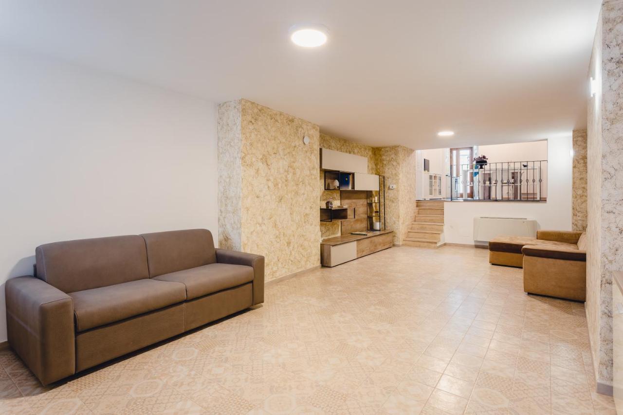 Convivo Apartment Palazzo Galateo Lecce Exteriör bild