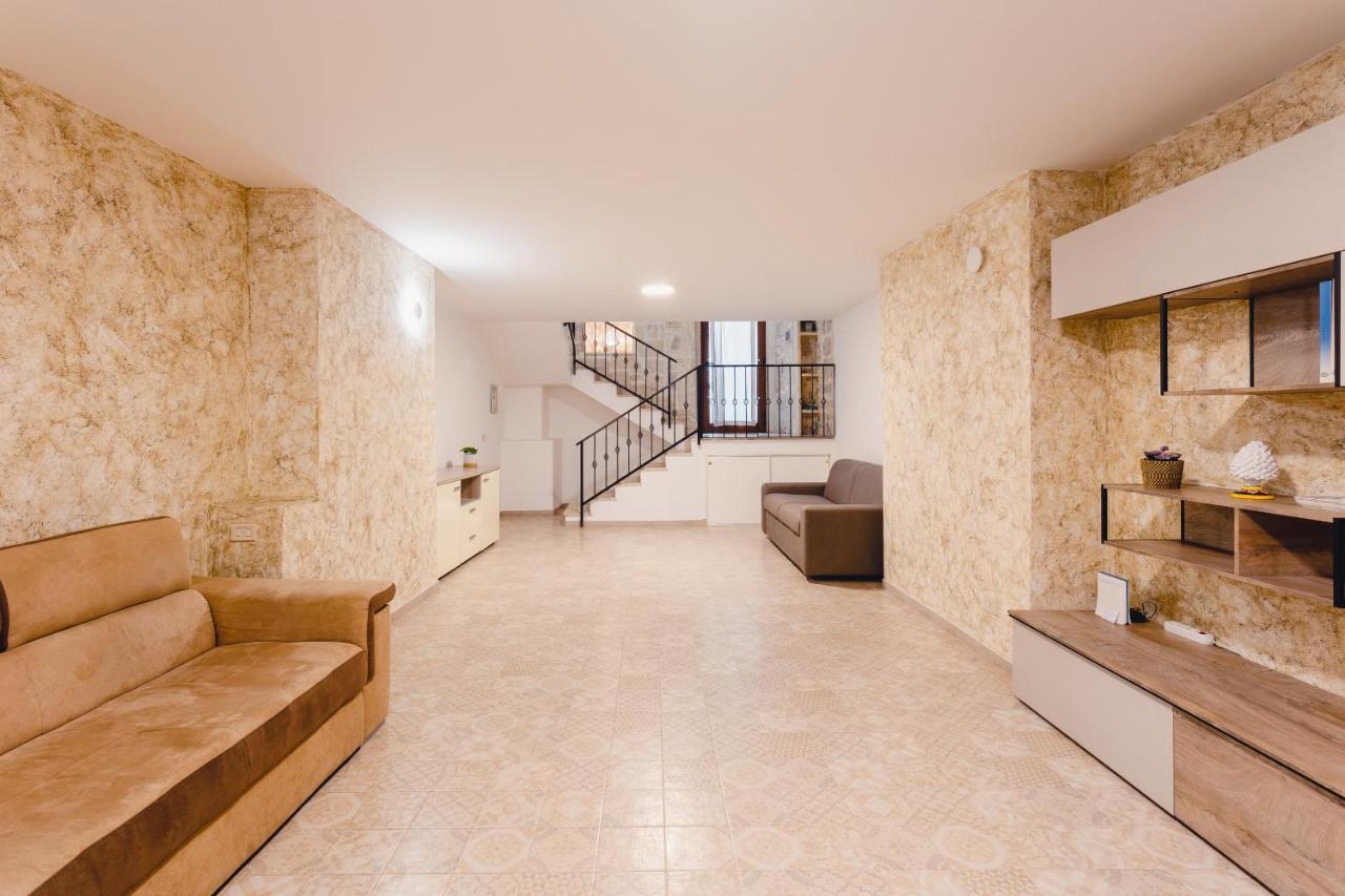 Convivo Apartment Palazzo Galateo Lecce Exteriör bild
